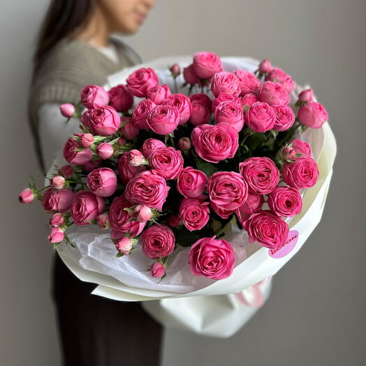 Букет "9 кустовых роз Giselle"