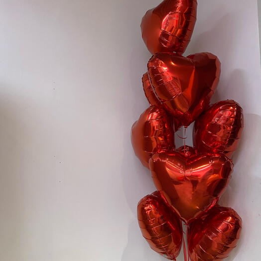 Шары сердца красные