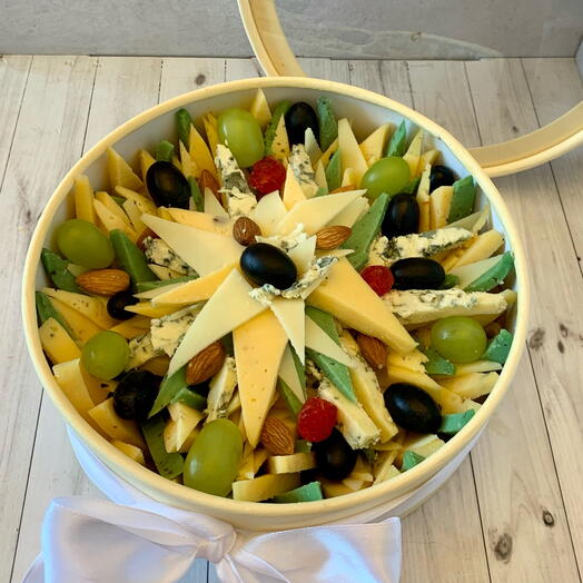 Сырный микс набор вкусных сыров в коробочке