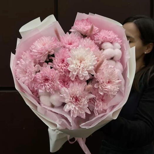 Стойкий букетик хризантем с хлопком 🌸🎀💗