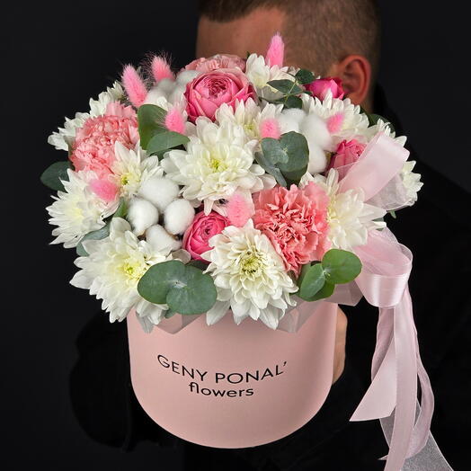 Композиция "Cotton Pink ️" с пионовидными кустовыми розами