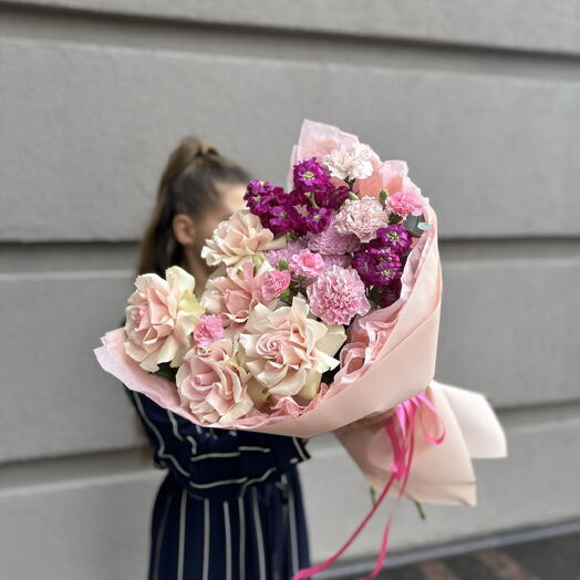 Букет «Ягодный соблазн» 🩷 для той, ради кого теряют голову 🤩 пышный, розовый 💗