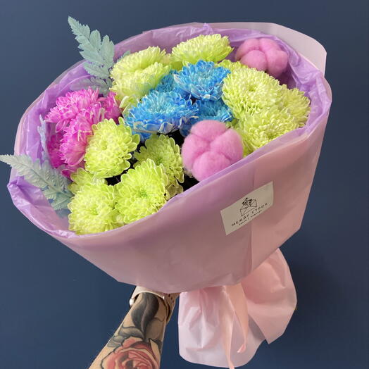 Букет из цветных Хризантем и хлопка 💐