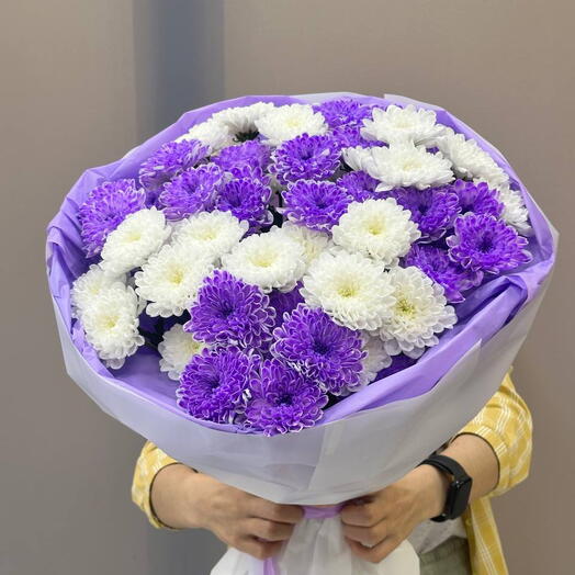 Букет из хризантем 🤍💜