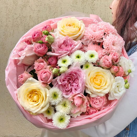 Ароматный круглый букет 💐 "Нежный десерт"