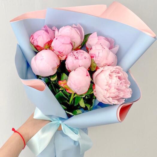 ✅ 9 peonies