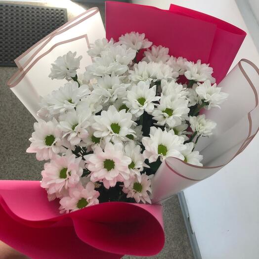 Букет из ромашковых