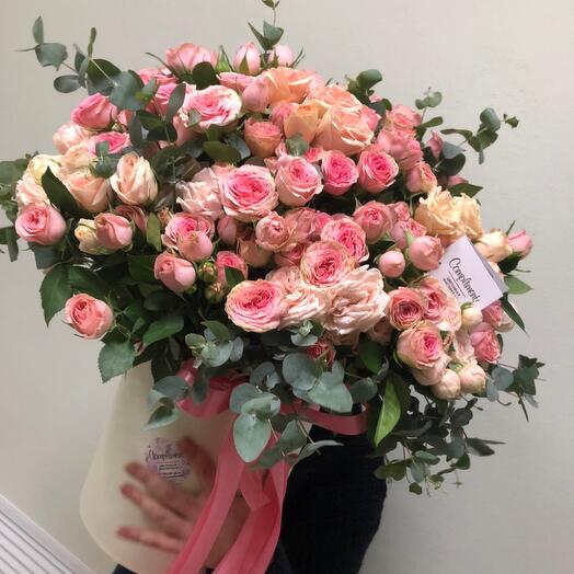 Rosas de arbusto en una Caja de sombrero