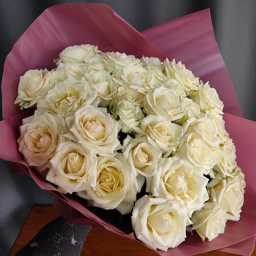 Mono of roses