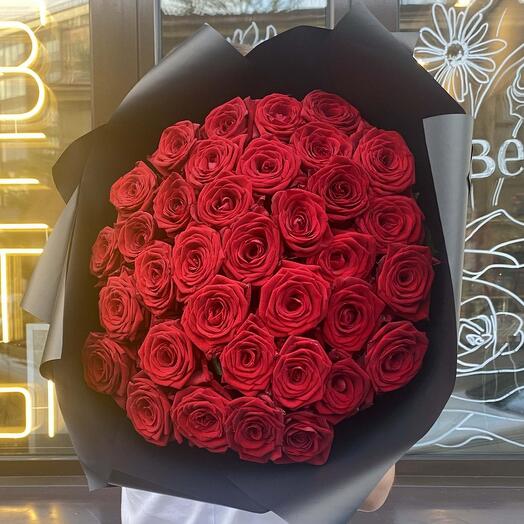 LOVE букет из 45 premium роз 60 см