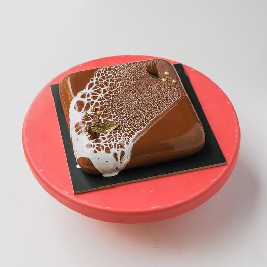 Choco Cake with Mousse of dark Callebaut chocolate and crunchy hazelnut praline