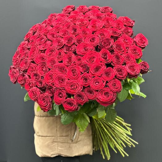 Bouquet of 101 Red Roses 80 cm with ribbon