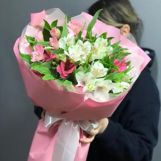 Alstroemeria