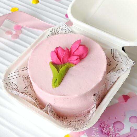 Bento cake with a tulip