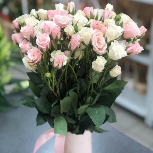 Кустовые розы (9шт.)