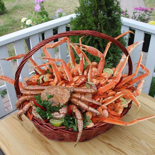 Корзина из морепродуктов "Эстроординарная"