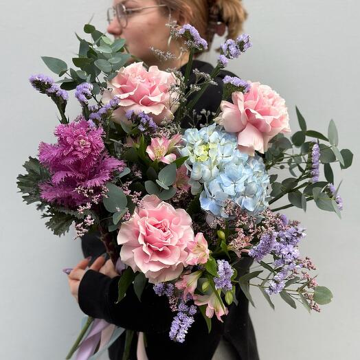 Bouquet "Impression" (hydrangea, French rose, alstroemeria, brassica, statice, limonium, eucalyptus)