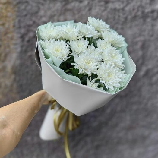 Букет из кустовых хризантем