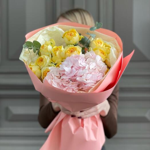 💛Букет гортензия и пионовидная кустовая роза