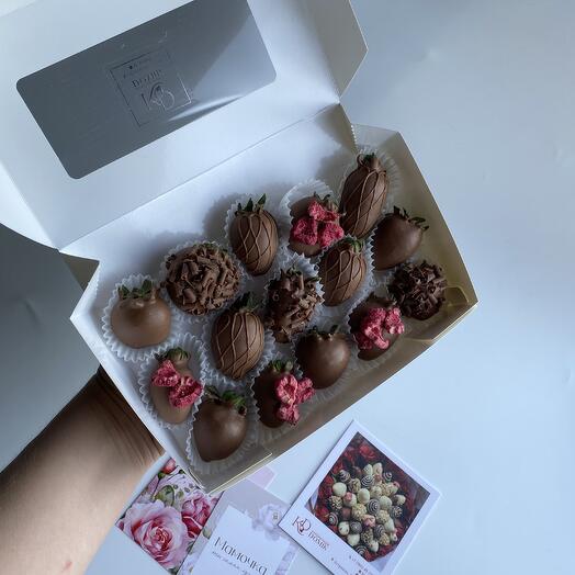 Клубника в шоколаде 15 штук