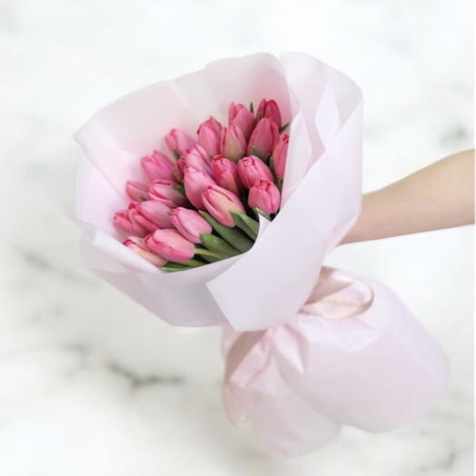 25 Tulips pink