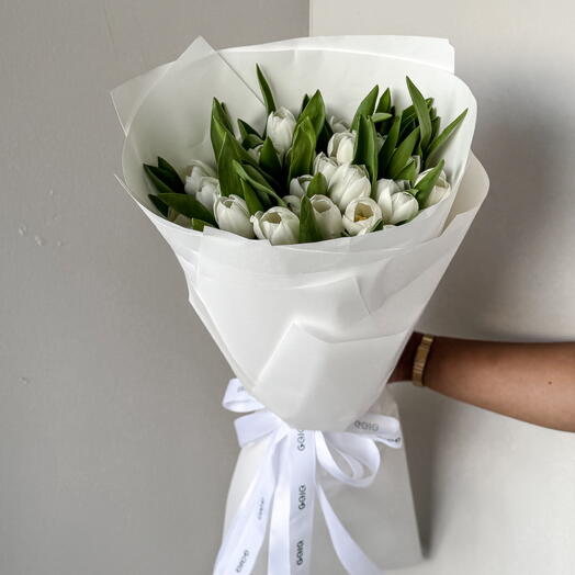 Women s Day - White Tulip Bouquet