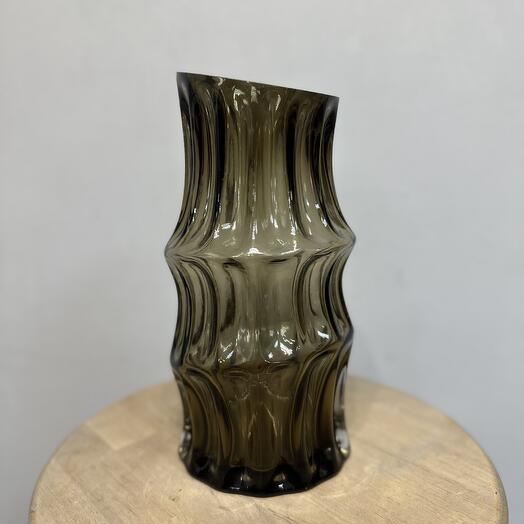 Ваза черная вуаль ассиметрия