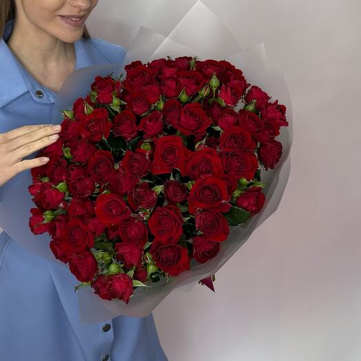 Монобукет из 21 кустовых красных роз