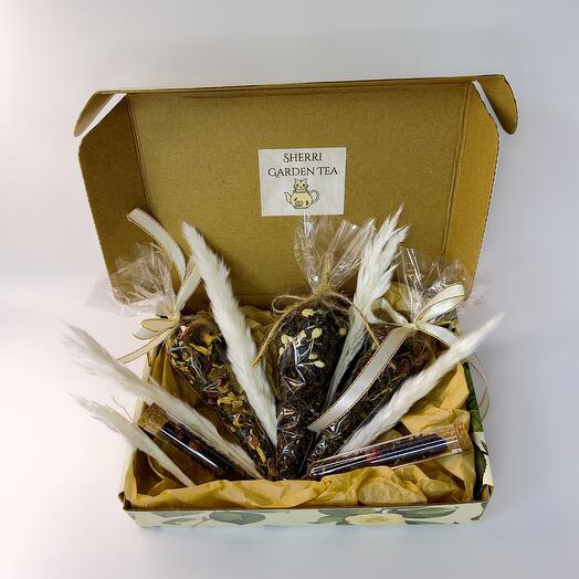 Подарочный набор чая SherriGardenTea. Чайный подарок.Презент врачу.Подарок маме,подарок учителю,подарок девушке