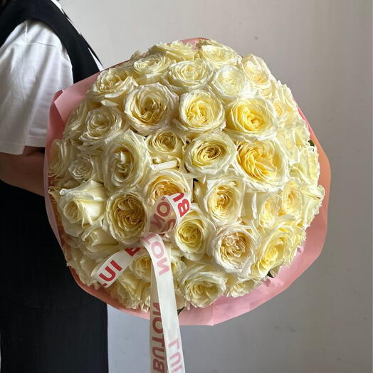 Букет "51 пионовидных роз Candlelight"