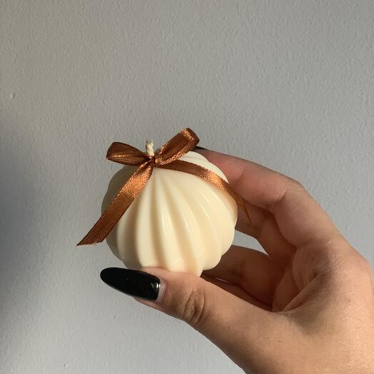 Свеча шар рифленая