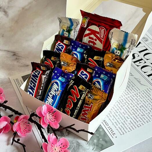 «Ты меня балуешь» 💜 - сладкий набор, подарочный набор, сладкий подарок, подарок девушке, подарок любимой, подарок девочке