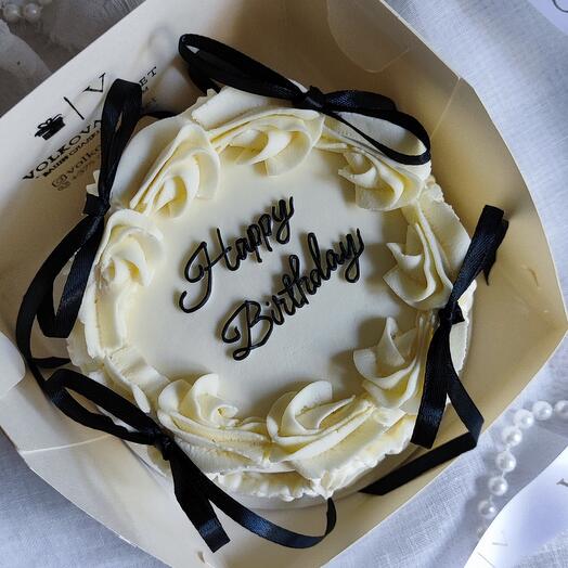 Бенто макси Happy Birthday с рюшами и бантами