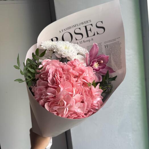 Нежный букет комплимент 🌸 гортензия, хризантема и орхидея