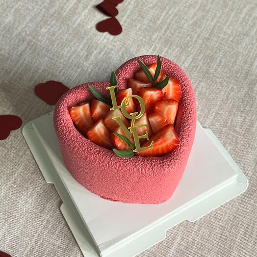 Муссовый бенто LOVE