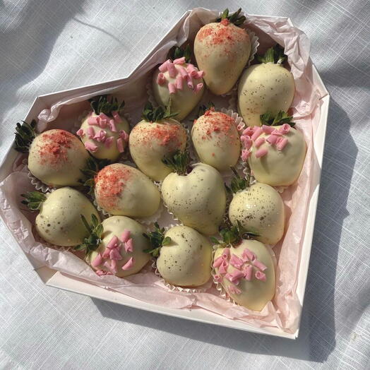 Клубника в белом шоколаде