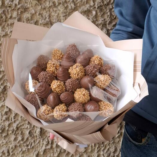 Букет из клубники в шоколаде Комплимент (500 гр.)
