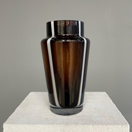 DARK BROWN стильная ваза D12xH21 см из темного толстотенного стекла