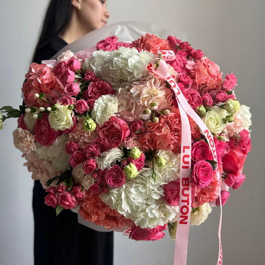 Букет "Огромное цветочное облако"