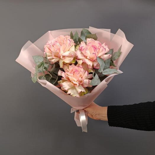 Букет из французской розы с эвкалиптом 💖