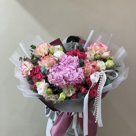 Розовый шелк