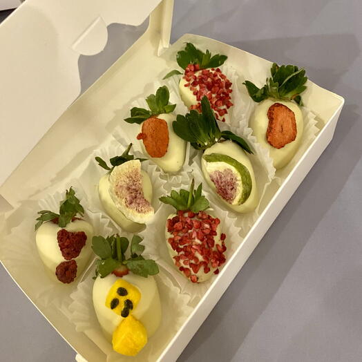 Клубника презент