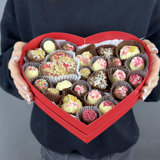 Набор конфет из бельгийского шоколада ручной работы