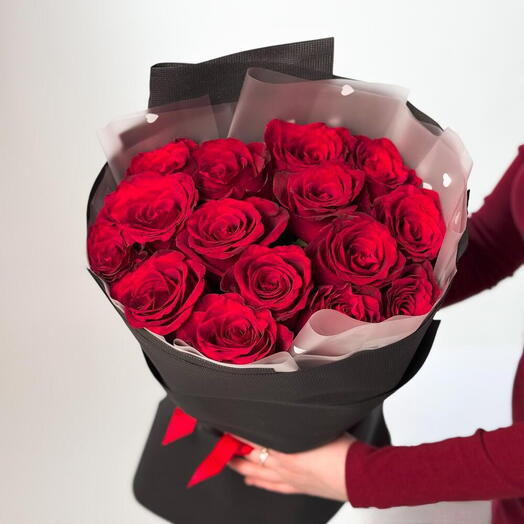 15 красных Роз
