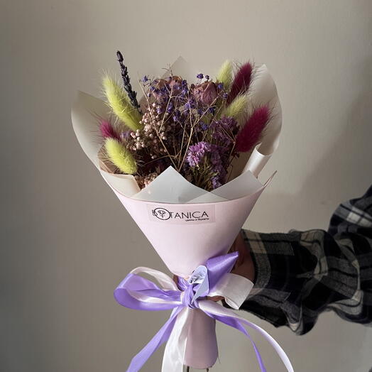 Букет из сухоцветов розовый