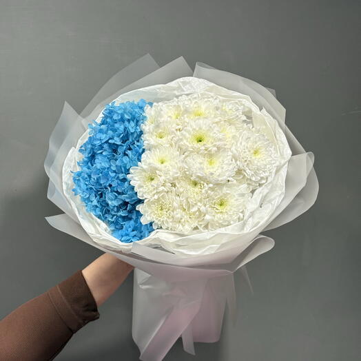 Букет из хризантем и гортензия ️