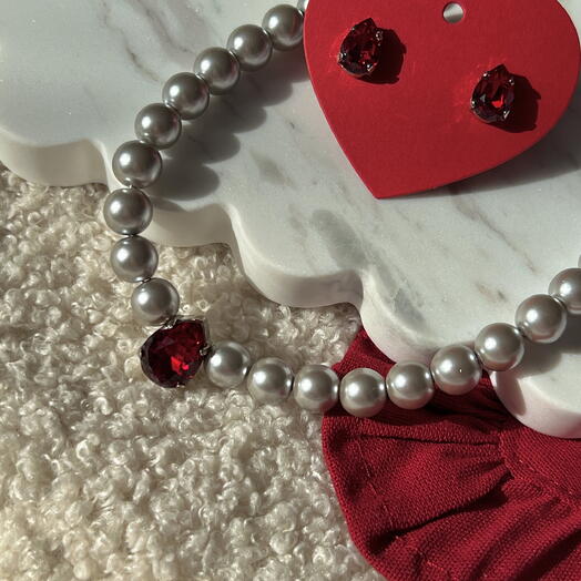 Ожерелье и серьги с кристаллом Red