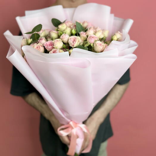Букет 11 милых кустовых роз🌸💖