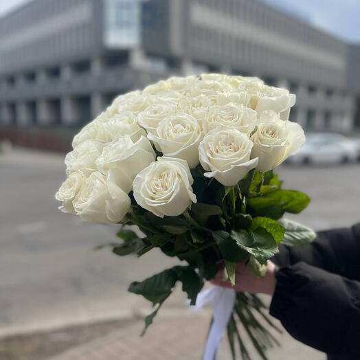 Розы "Плая Бланка", 60 см. 25 шт