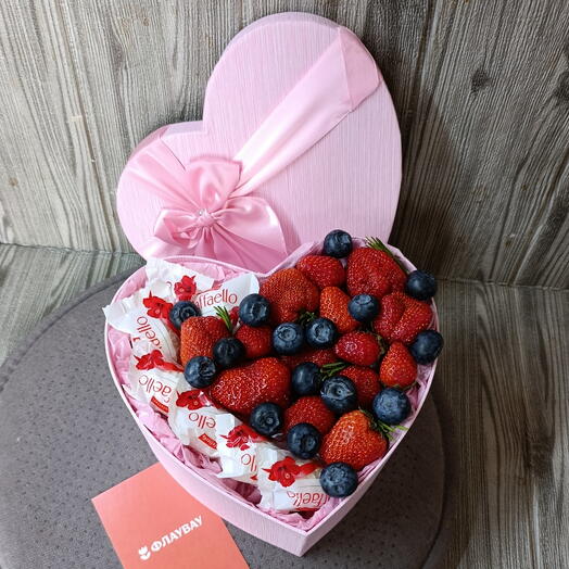 Клубничное признание в любви💕